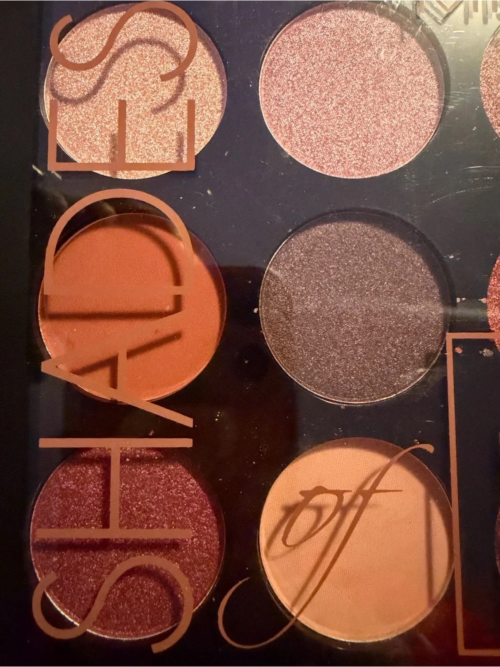 Shades of Nude Eyeshadow Palette by Misslyn Cosmetics Brand New